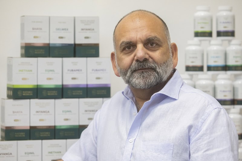 Poradce přírodní medicíny | Bohuslav Větrovský