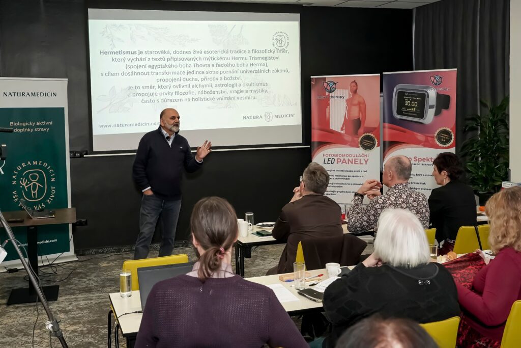 Škola Mystiky, Bohuslav Větrovský